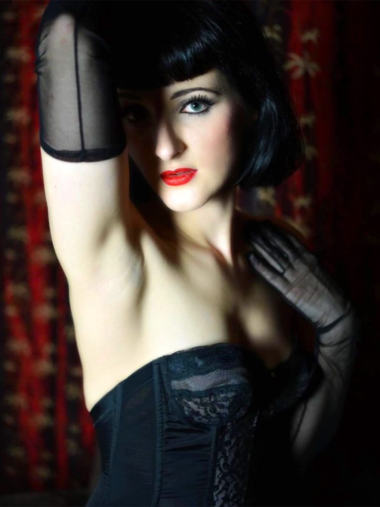 Miss Cherry Pinup