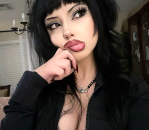 Alexa Lizzz